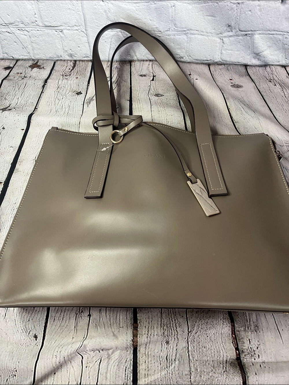 Ripani Italian Leather Work Tote Bag in Taupe / Mushroom - Picture 7 of 7